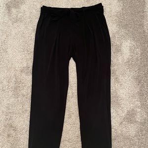 Black dress pants from Express. Soft material. Worn but good condition. Size M.
